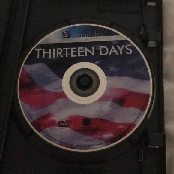 🎉 5/$15 🎉 THIRTEEN DAYS DVD - Picture 3 of 4
